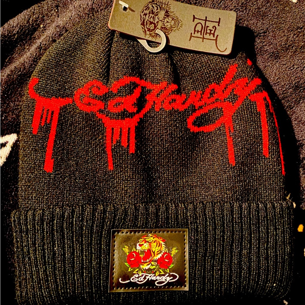 Ed Hardy Black Beanie Dripping Signature Roaring Tiger NWT